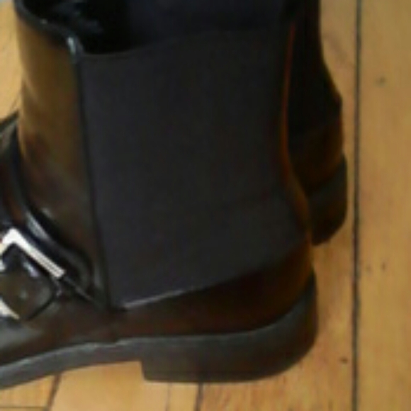 Ankle boots - Picture 3 of 3